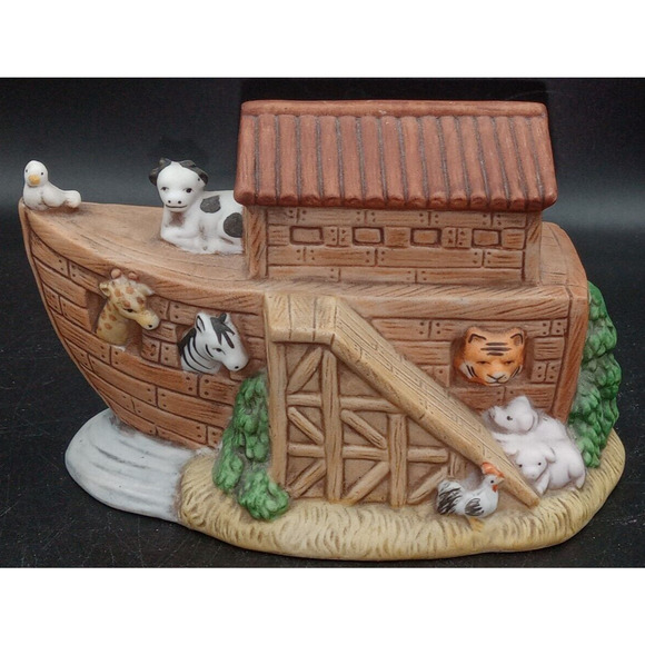 Homco #1474 Noah's Ark 5 pc set ( Ark is chipped and Noah is missing. see pics) - Picture 4 of 8